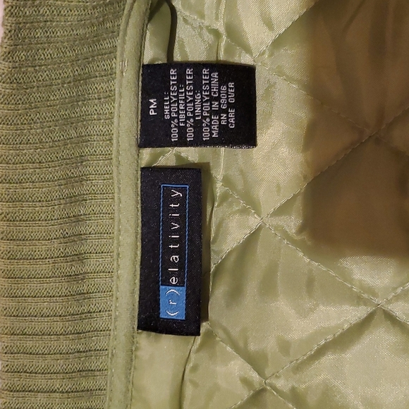 Relativity PM neon green zip up vest. - Picture 5 of 5